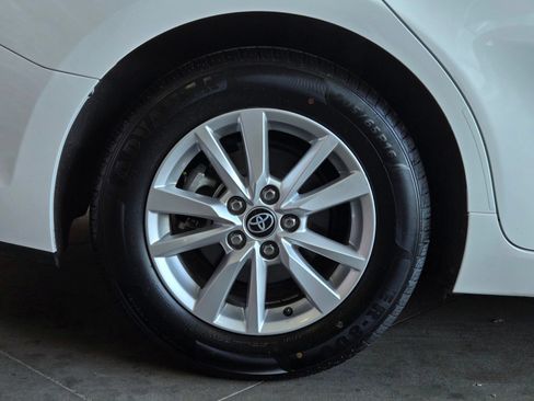 Certified 2025 Toyota Camry LE FWD image 5