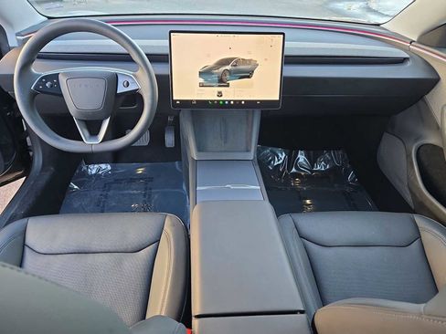 Used 2025 Tesla Model 3 Long Range image 14