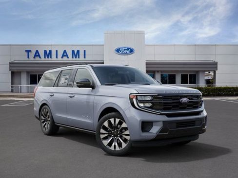 New 2027 Ford Expedition Platinum w/ Driver's Package AWD/4WD image 4