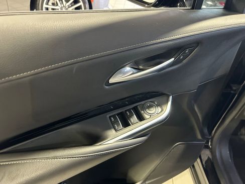 Used 2024 Cadillac XT4 Luxury w/ Cold Weather Package AWD/4WD image 16