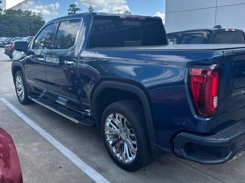 Used 2023 GMC Sierra 1500 Denali AWD/4WD image 3