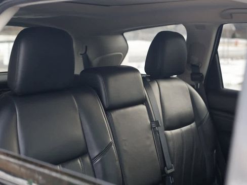 Used 2014 INFINITI QX60 AWD Hybrid w/ HEV Deluxe Touring Package image 12