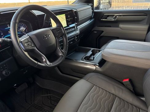 Certified 2025 Chevrolet Silverado 2500 ZR2 w/ Technology Package image 10