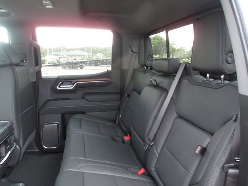 New 2026 GMC Sierra 1500 Denali w/ Denali Reserve Package AWD/4WD image 16