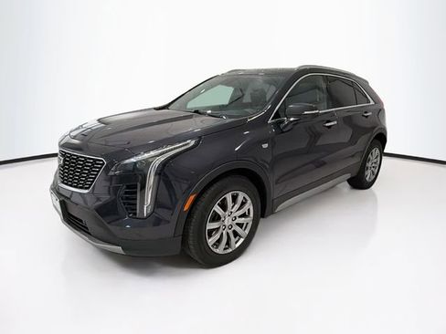Certified 2023 Cadillac XT4 Premium Luxury w/ Technology Package AWD/4WD image 3