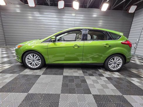 Used 2018 Ford Focus Titanium FWD image 7