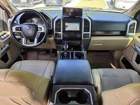 Used 2015 Ford F150 4x4 SuperCrew image 8
