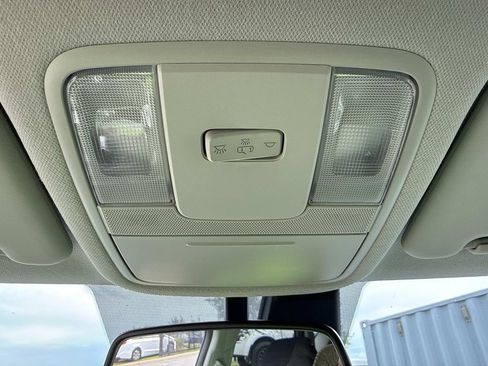 Used 2023 Kia Soul S FWD image 43