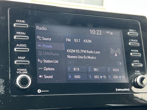 Used 2021 Toyota Camry SE w/ Convenience Package image 16