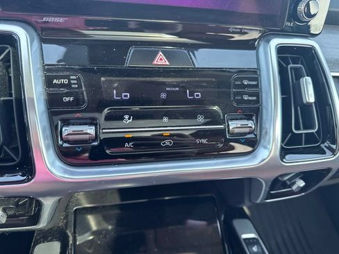 Used 2021 Kia Sorento SX Prestige AWD/4WD image 7