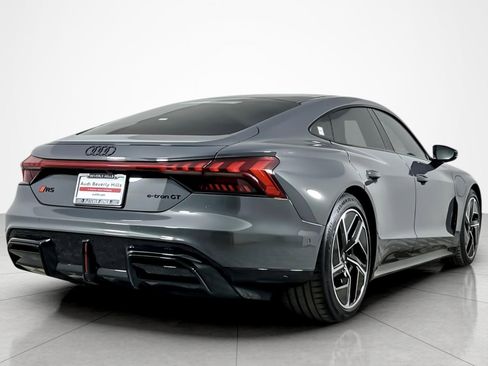 New 2025 Audi RS e-tron GT performance image 6