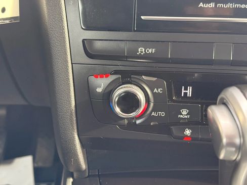 Used 2016 Audi A4 2.0T Premium Plus w/ Technology Package image 29