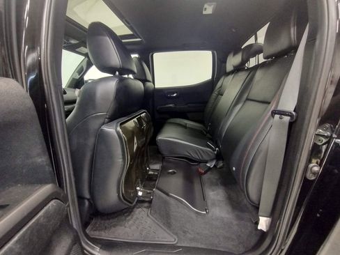 Used 2022 Toyota Tacoma TRD Pro AWD/4WD image 39