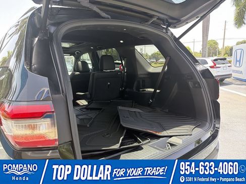 Used 2025 Honda Pilot TrailSport image 30
