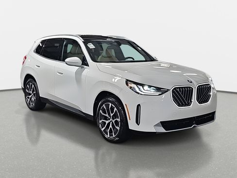 New 2026 BMW X3 xDrive30 w/ Convenience Package image 3