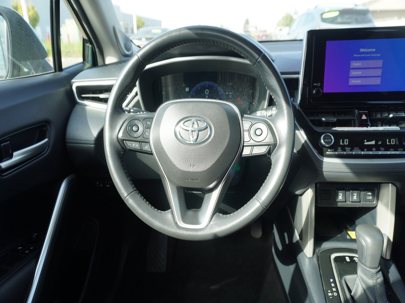 Used 2023 Toyota Corolla Cross XLE w/ Convenience Package AWD/4WD image 15