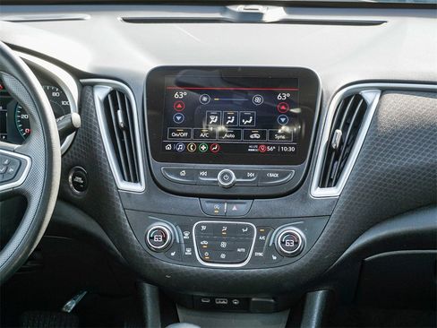 Used 2024 Chevrolet Malibu LT image 15