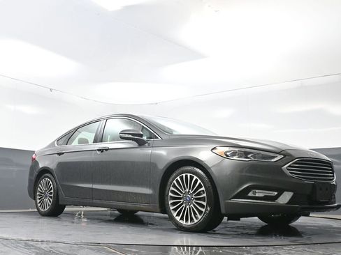 Used 2018 Ford Fusion Titanium AWD/4WD image 24