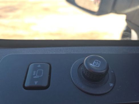 Used 2015 Ford F350 Lariat AWD/4WD image 29