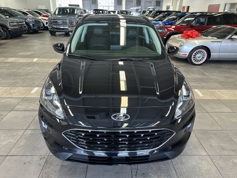 Used 2022 Ford Escape SEL w/ SEL Stealth AWD Package image 21