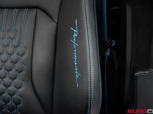 Used 2024 Lamborghini Urus Performante AWD/4WD image 51