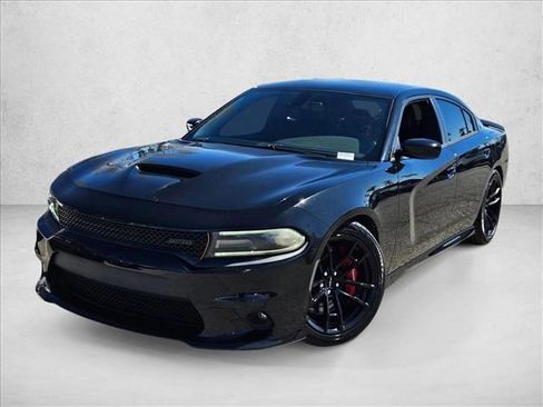 Used 2018 Dodge Charger R/T image 1