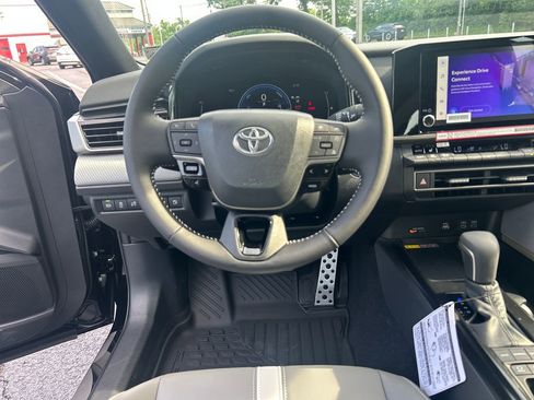 New 2026 Toyota Camry SE FWD image 21