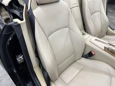 Used 2006 BMW Z4 3.0i RWD image 37