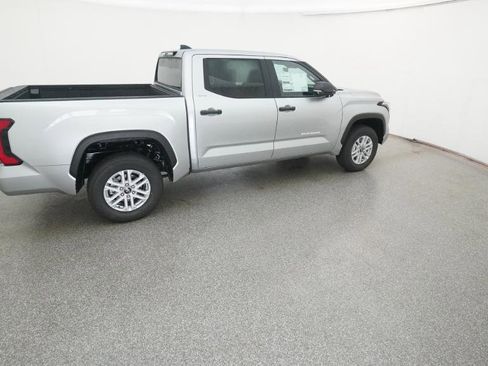 New 2026 Toyota Tundra SR5 image 18