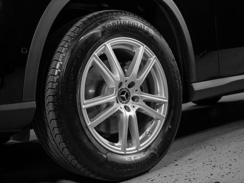 Certified 2025 Mercedes-Benz GLC 300 300 SUV image 26