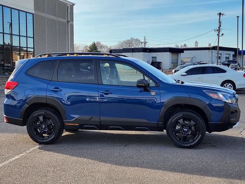 Used 2024 Subaru Forester Wilderness w/ Convenience Package image 11