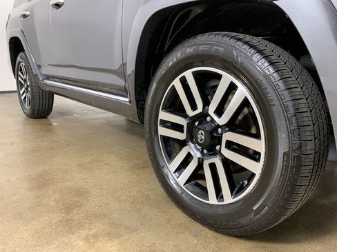 Used 2019 Toyota 4Runner Limited image 6