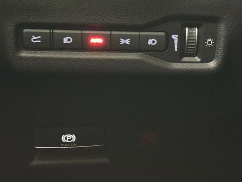 Used 2025 Jeep Wagoneer S Launch Edition image 26