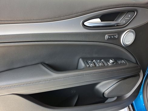 New 2026 Alfa Romeo Stelvio Sprint AWD/4WD image 13