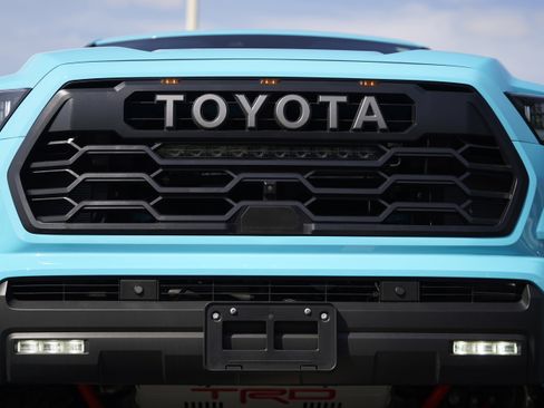 Used 2026 Toyota Sequoia TRD Pro w/ Tow Technology Package AWD/4WD image 44