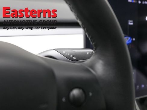 Used 2020 Tesla Model 3 Standard Range Plus image 13