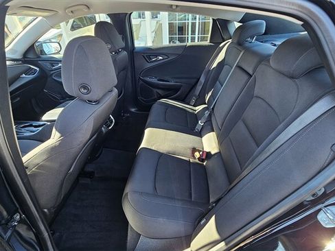 Used 2020 Chevrolet Malibu LT image 8