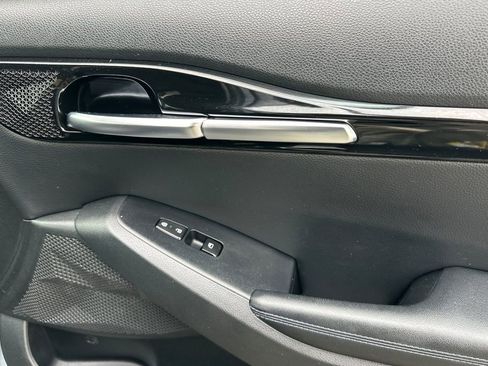 Used 2022 Kia Seltos S image 20