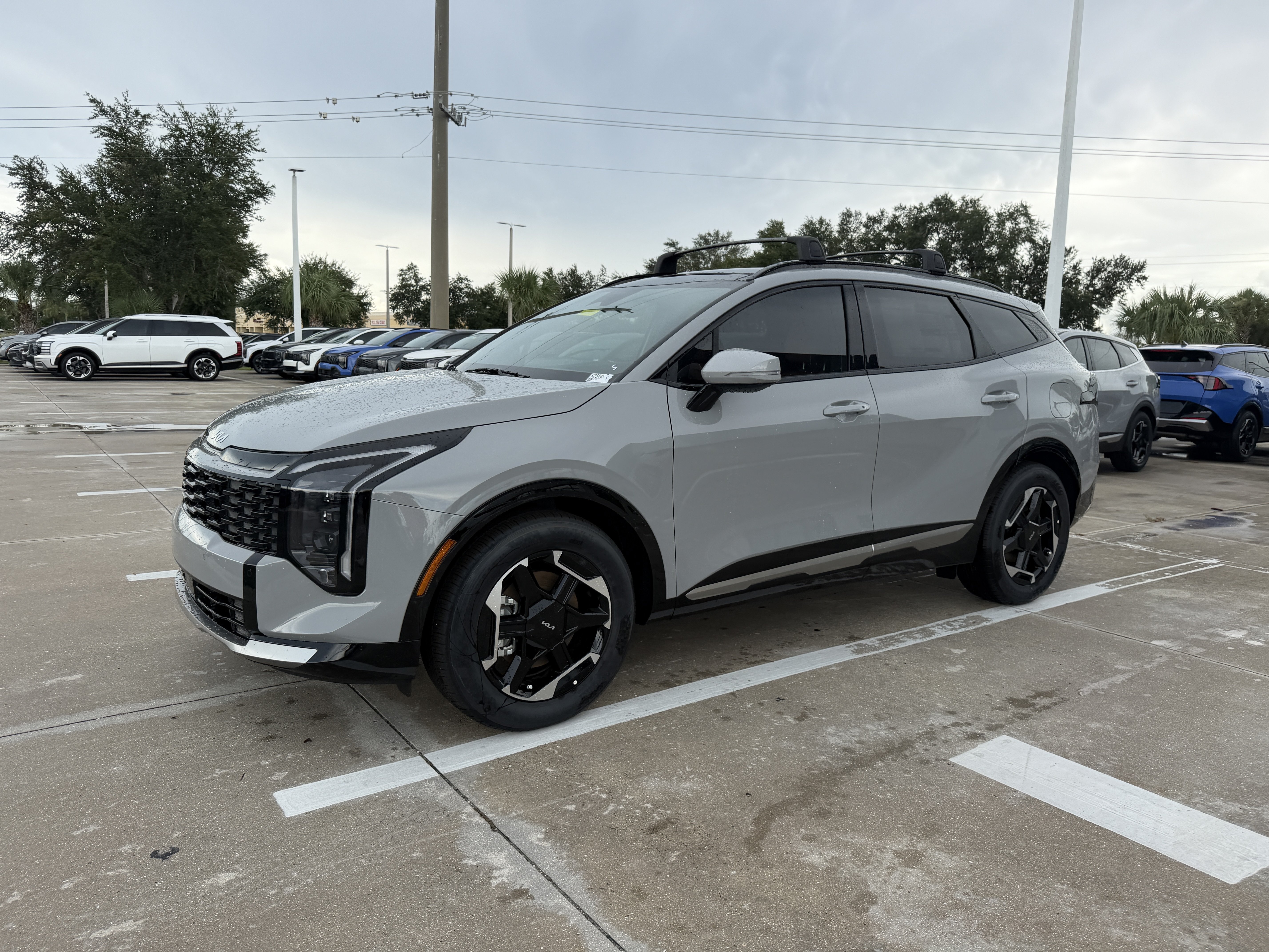 New 2026 Kia Sportage SX FWD image 7