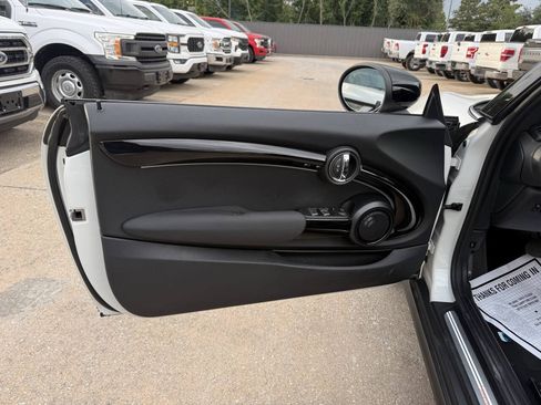 Used 2024 MINI Cooper S w/ Seaside Edition FWD image 13