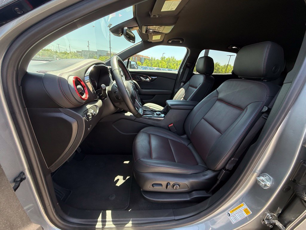 Used 2025 Chevrolet Blazer RS FWD image 20