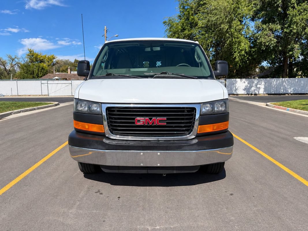 Used 2016 GMC Savana 2500 RWD image 8
