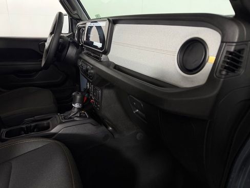 Used 2025 Jeep Wrangler Unlimited Sport S 4xe AWD/4WD image 29