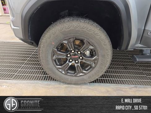 Used 2024 GMC Canyon Elevation w/ Convenience Package AWD/4WD image 26