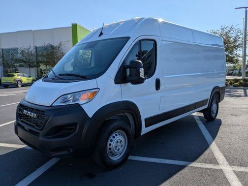 Used 2025 RAM ProMaster 2500 image 7