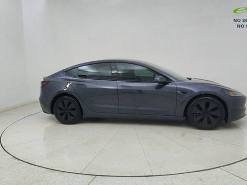Used 2025 Tesla Model 3 Long Range AWD/4WD image 62