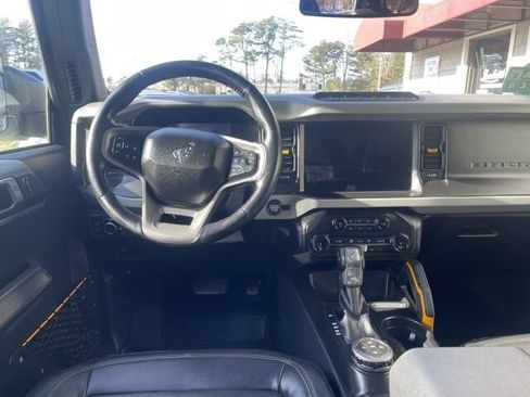 Used 2022 Ford Bronco Badlands image 17