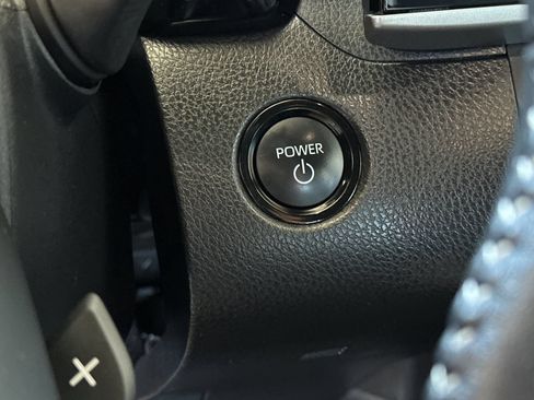 Used 2025 Toyota Camry SE w/ Multimedia Upgrade Package FWD image 19