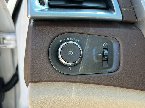 Used 2016 Cadillac SRX Performance w/ Driver Awareness Package image 16