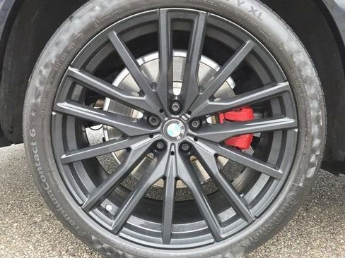 Used 2024 BMW X5 M60i image 28